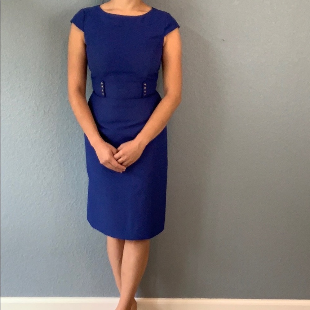 Elegant Tahari blue dress gold detail size 2